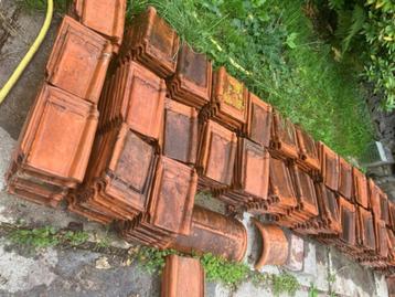 300  OUDE POTTELBERG DAKPANNEN GEBRUIKT beschikbaar voor biedingen