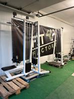 First class 4-stack cable cross lat pulldown row, Ophalen