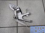 Voetsteun rechts voor de Yamaha R1 2004 - 2006 RN12 rechtse, Motoren, Ophalen of Verzenden, Gebruikt