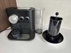 Nespresso Krups, Elektronische apparatuur, Koffiezetapparaten, Afneembaar waterreservoir, Gebruikt, Ophalen of Verzenden, Koffiepads en cups