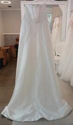 Robe de mariée Libelle, Enlèvement, Robe de mariée