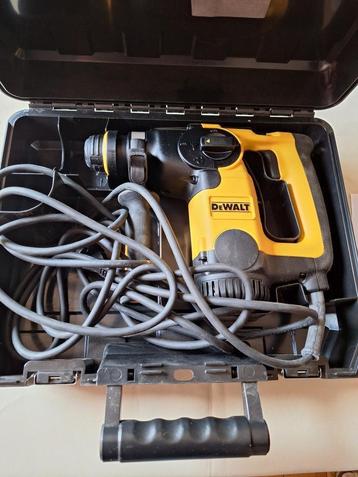 marteau electropneumatique dewalt beschikbaar voor biedingen