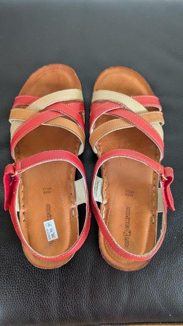 Schoenen dames sandalen leder beschikbaar voor biedingen
