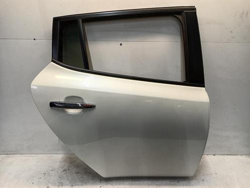 PORTIER RECHTS ACHTER Nissan Leaf (ZE0) (01-2010/12-2017), Auto-onderdelen, Carrosserie, Deur, Nissan, Achter, Rechts, Gebruikt