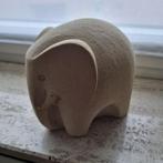 stenen olifant, Ophalen, Gebruikt, Dier