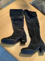 Bottes daim Tamaris 37, Vêtements | Femmes, Chaussures, Noir, Enlèvement ou Envoi, Tamaris, Neuf