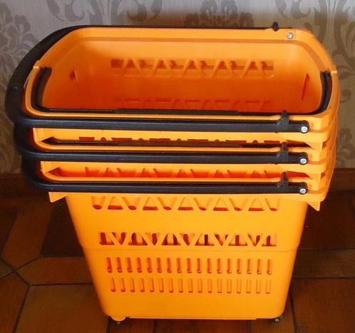 Stapelbare, verrijdbare winkelmanden, Zakelijke goederen, Kantoor en Winkelinrichting | Winkel en Inventaris, Ophalen