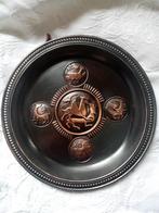 Russe/USSR decoratief bord in koper met reliëf 28 cm (1970), Ophalen of Verzenden, Koper