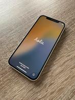 Iphone 12 + 5 kabels en adapter, Telecommunicatie, Ophalen, Zo goed als nieuw, 100 %, Groen