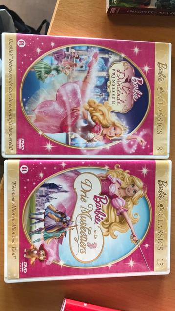 DVD Barbie Classics 8 en 15 beschikbaar voor biedingen