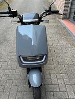 elektrische brommer, Fietsen en Brommers, Ophalen, Zo goed als nieuw