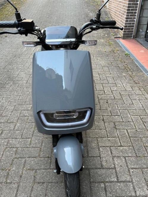 elektrische brommer, Fietsen en Brommers, Brommers | Crossbrommers, Zo goed als nieuw, Ophalen