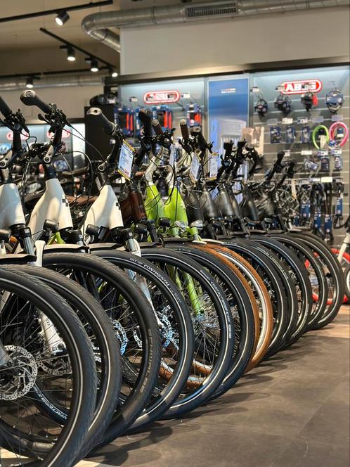 CUBE ELEKRISCHE FIETSEN BIJ MEGA BIKE ANTWERPEN, Fietsen en Brommers, Elektrische fietsen, Nieuw, Cube, Ophalen