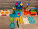 Accessoires cuisine et autres plasticine, Enfants & Bébés, Jouets | Autre, Comme neuf