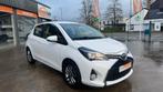 Toyota Yaris, 1.3i benzine, 2016, 33.981km's, GPS + Garantie, Auto's, Bluetooth, Wit, 1329 cc, Bedrijf
