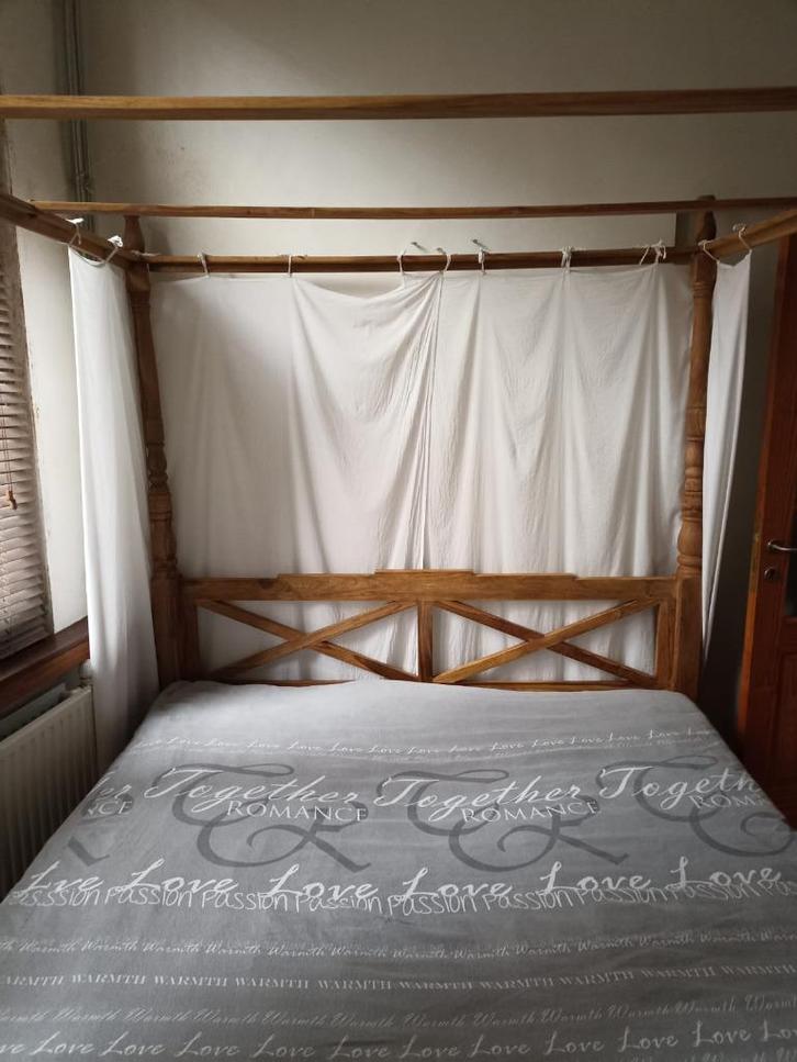 Hemelbed in hout, Huis en Inrichting, Slaapkamer | Bedden, Gebruikt, Tweepersoons, 180 cm, 200 cm, Hout, Bruin, Ophalen