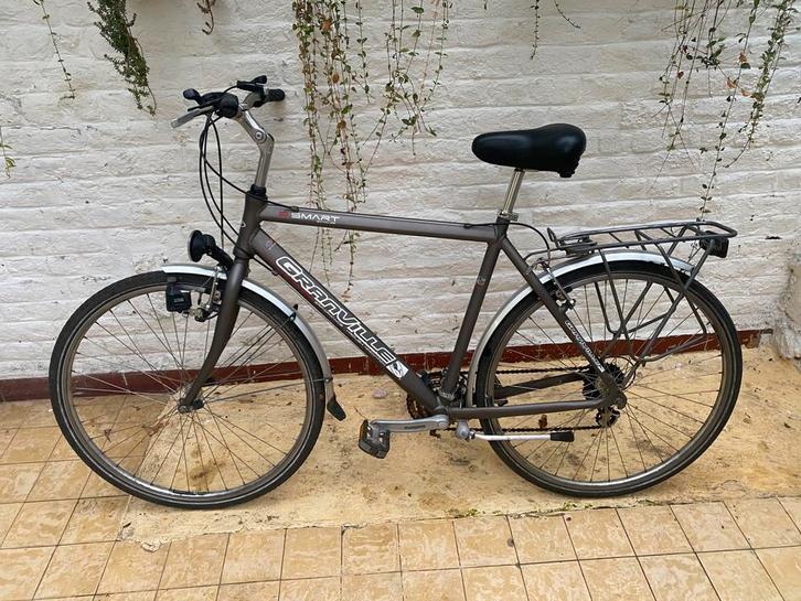 Vélo granville b smart, Fietsen en Brommers, Fietsen | Heren | Herenfietsen, Gebruikt, Overige merken, Versnellingen, Ophalen of Verzenden