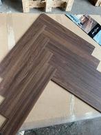 400m2 Parquet stratifié neuf chevron Walnut Brown, Enlèvement, Comme neuf, Parquet