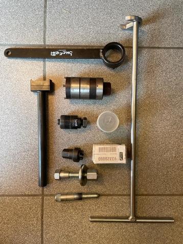 Vespa PX speciaal gereedschap beschikbaar voor biedingen