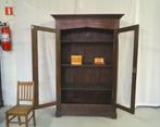 Antieke Franse boeken-vitrine kast in zware eik H 220 B 131, Ophalen, 100 tot 150 cm, 200 cm of meer, Eikenhout