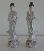 SET/2  WIT  PORSELEINEN KWAN YIN  ( 1210 ), Ophalen