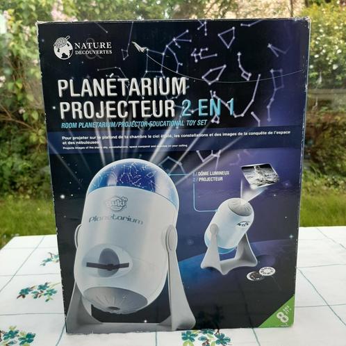 Planétarium projecteur 2 en un - Nature et découverte, Kinderen en Baby's, Speelgoed | Educatief en Creatief, Ontdekken, Ophalen