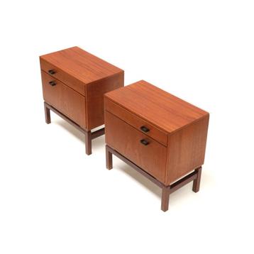 2x Vintage nachtkastje dressoirkastje jaren '60 midcentury beschikbaar voor biedingen