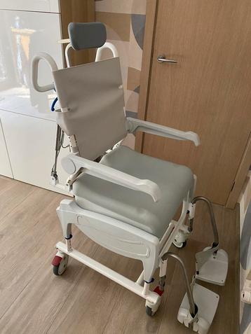 INVACARE Aquatec Ocean Vip ERGO beschikbaar voor biedingen
