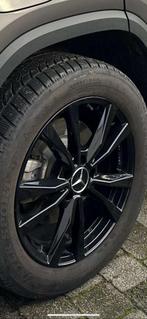 Perfecte Mercedes EQA EQB GLA GLB winterset 18 inch zwart, Auto-onderdelen, Ophalen, 18 inch, Gebruikt, Banden en Velgen