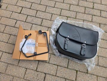 zadeltassen harley sportster 883  beschikbaar voor biedingen