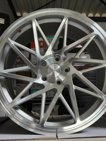 20 inch breedset – Veemann V-FS35 – 5x120 – Silver beschikbaar voor biedingen