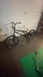 Mooie BMX, Fietsen en Brommers, Fietsen | Crossfietsen en BMX, Ophalen, 16 tot 20 inch, Voetsteunen, Trek