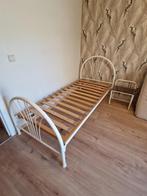 eenpersoonsbed, Huis en Inrichting, Slaapkamer | Bedden, Ophalen, 90 cm, Eenpersoons, Wit