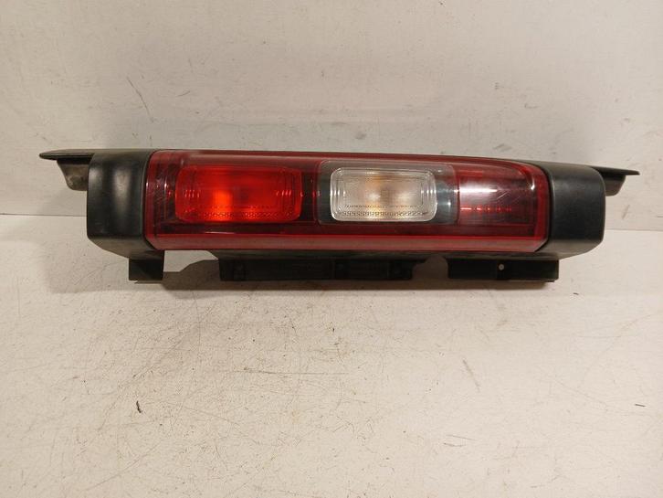 Achterlicht links buiten Opel Vivaro, Auto-onderdelen, Verlichting, Opel, Gebruikt, Herkomst onderdeel bekend, 12 maanden garantie