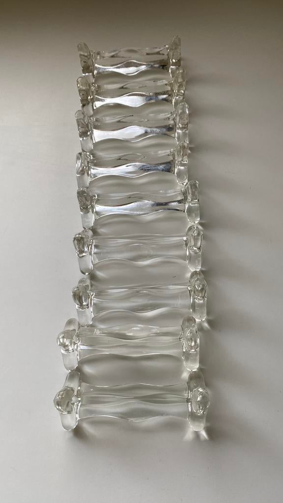 Bestekhouder, Ophalen