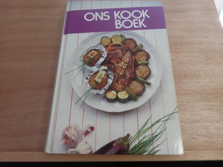 Ons kookboek KVLV (1985 zesde druk volledig herwerkte uitgav, Boeken, Kookboeken, Gelezen, Voorgerechten en Soepen, Hoofdgerechten