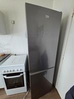 Beko combinatie ijskast, Elektronische apparatuur, Koelkasten en IJskasten, Ophalen, Zo goed als nieuw