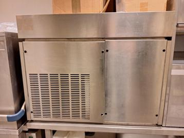 Crushed ice machine beschikbaar voor biedingen