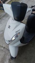 A classe scooter, Vélos & Vélomoteurs, Enlèvement ou Envoi, Comme neuf