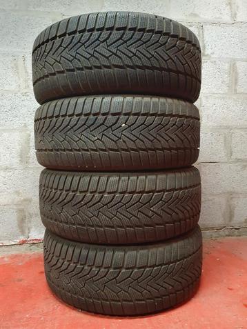 4 NIEUWE Uniroyal 245/45/19 winterbanden  beschikbaar voor biedingen