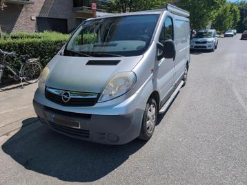 Opel Vivaro 2.0 CDTI L1H1 à vendre, Autos, Opel, Argent ou Gris, Achat, Vivaro, 224 g/km