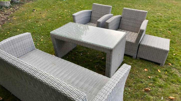 Loungeset met tafel, Tuin en Terras, Tuinsets en Loungesets, Gebruikt, Loungeset, Wicker, 5 zitplaatsen, Ophalen