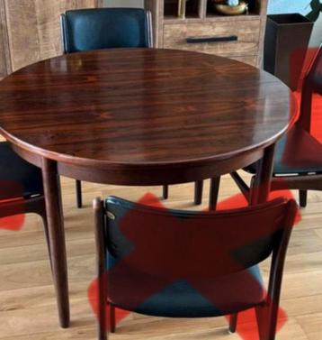 Deens design eettafel met 4x jaren 60 stoelen (Dutch design) beschikbaar voor biedingen