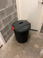 Poubelle avec couvercle, Enlèvement, Comme neuf