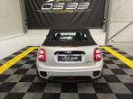 Mini Cooper Cabrio 1.5 JCW-kit/LED/Cruise/17"/DigiAirco/PDC, Auto's, USB, Gebruikt, Cabriolet, Alcantara