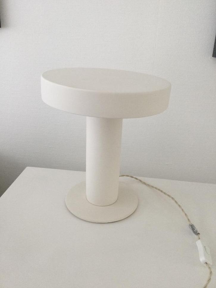 2 Tafellampen SERAX, Huis en Inrichting, Lampen | Tafellampen, Zo goed als nieuw, Minder dan 50 cm, Overige materialen, Ophalen