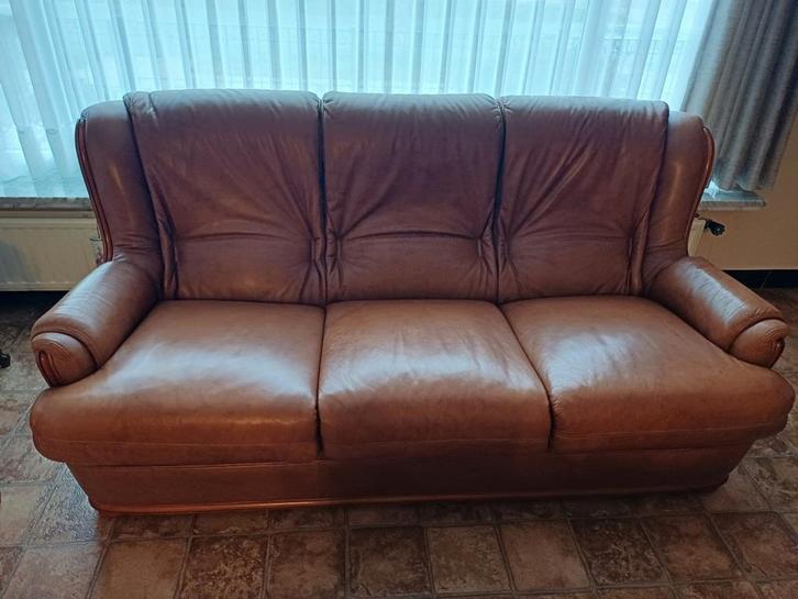 Salon en cuir avec table basse. ÉTAT NEUF !, Maison & Meubles, Canapés | Salons, Neuf, Enlèvement