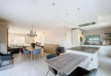 Villa à vendre à Sint-Genesius-Rode, 185 m², Sint-Genesius-Rode, 200 à 500 m², 112 kWh/m²/an
