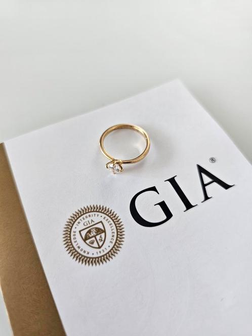 Verlovingsring diamond (natural, GIA) 0.45ct / 18ct gold, Handtassen en Accessoires, Ringen, Zo goed als nieuw, Dame, Goud, Goud
