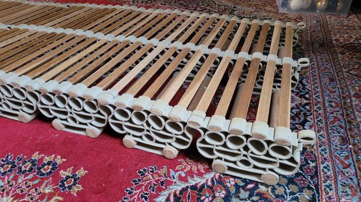️ Rollable Slatted Bed Base / Lattenbodem – 70 cm Wide, Huis en Inrichting, Slaapkamer | Matrassen en Bedbodems, Zo goed als nieuw